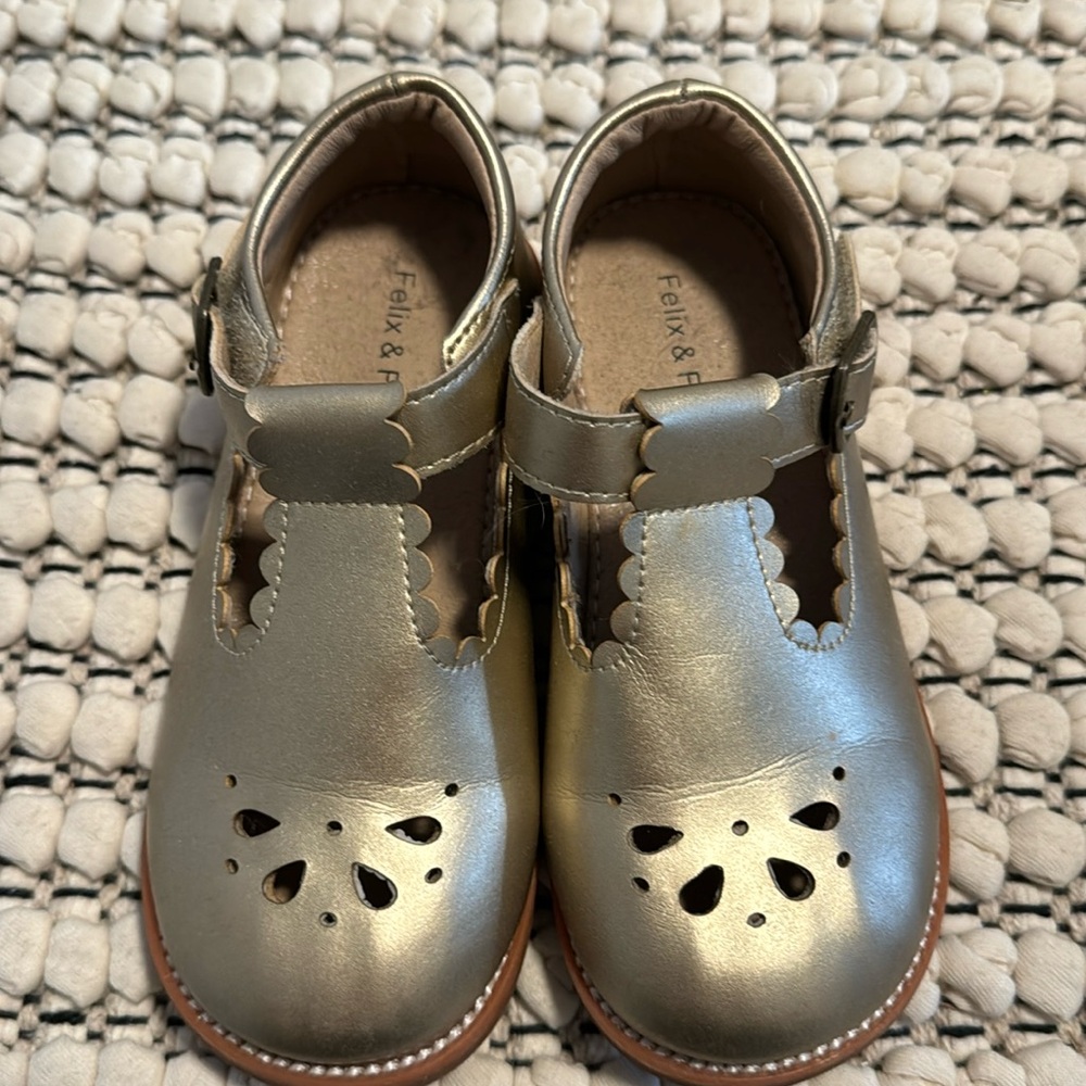 Gold Mary Jane Size 10 Toddler Shoes